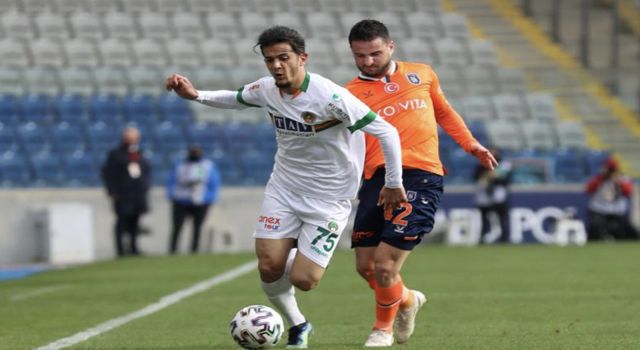 ALANYASPOR DEPLASMAN’DAN BİR PUANLA DÖNÜYOR