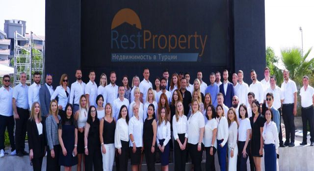 Restproperty sahibi iş adamı Nihat Tufan ekibi ile Alanya tanıtımına devam ediyor