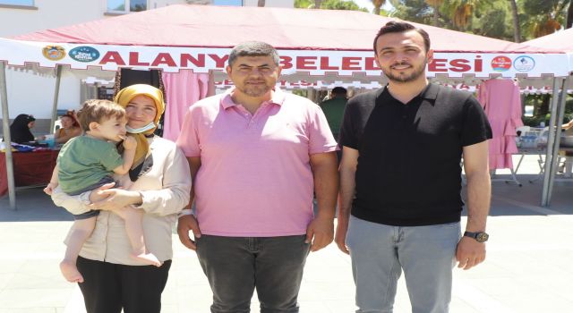 Ak parti sma Savaşçısı Ahmet bebek için kermes düzenledi