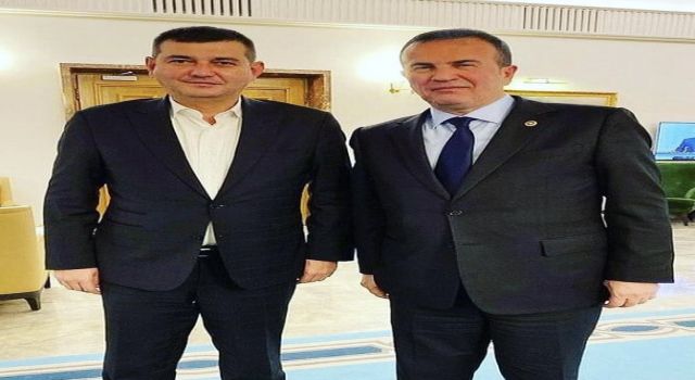 Başkan Türkdoğan hazırladıkları esnaf raporunu içişleri bakanı Soylu’ya teslim eden vekil Abdurrahman Başkan’a teşekkür etti