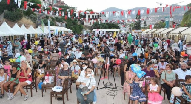 Çocuk festivali devam ediyor