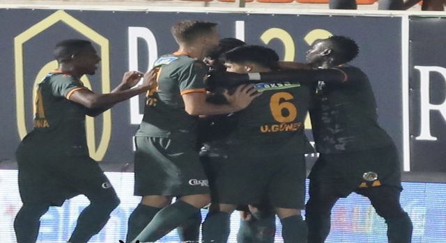 Aytemiz Alanyaspor evinde galip geldi