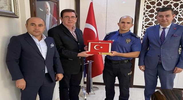 MHP’li yöneticiler yeni emniyet müdürünü ziyaret etti