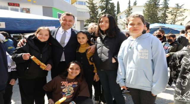 BAŞKAN YÜCEL'DEN 23 NİSAN KUTLAMASI VE KONSER DAVETİ