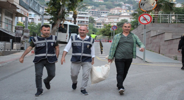 OY ÇUVALLARI ALANYA ADLİYESİNE GELMEYE BAŞLADI