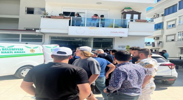 ALANYA’DA DOKTOR EŞİNİ ÖLDÜRÜP İNTİHAR ETTİ