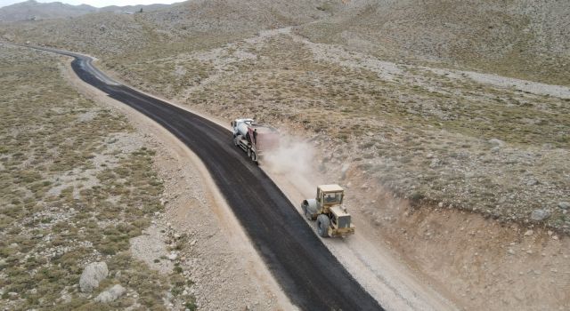 BAŞKAN YÜCEL, BATI YAYLALARI İÇİN VERDİĞİ SÖZÜ TUTTU “SÖBÜÇİMEN YAYLASINA 28 KİLOMETRELİK ASFALT”