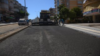 Prestij caddesi asfaltlanıyor