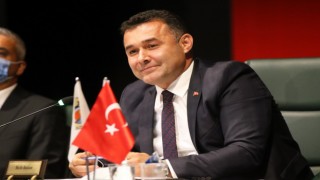 Meclis toplantısı gerçekleşti Başkan Yücel;Türkiye’de en çok bisiklet yolu yapan belediyeyiz