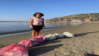 Türkçe öğretmeni Çiğdem kuzucu Galip dere plajından 6 poşet çöp topladı