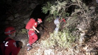 Akut Alanya mahsur kalan iki vatandaşı kurtardı