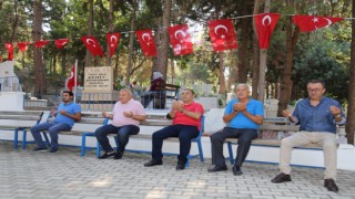 Başkan Şahin ve yönetimi Şehitlerimizi unutmadı