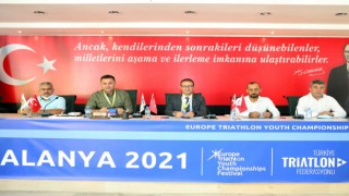 30.Alanya Triathlon’u basın toplantısı yapıldı