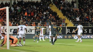 Alanyaspor Beşiktaş’ı 2 golle geçti