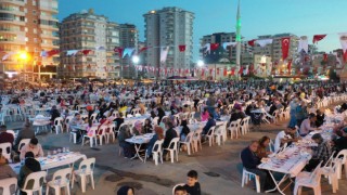 İFTAR SOFRASI VE RAMAZAN ŞENLİKLERİ MAHMUTLAR HALKI İLE BULUŞTU - BAŞKAN YÜCEL’DEN MAHMUTLAR’A MÜJDELER