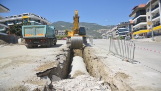 FIĞLA MAMADI YOLUNDA ASFALT ÖNCESİ ALTYAPI HAZIRLIKLARI ARALIKSIZ SÜRÜYOR