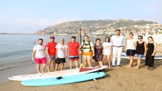 ENGELLİ BİREYLER SUP BOARD YAPARAK MORAL BULDU