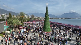 12. ALANYA ULUSLARARASI YENİ YIL PAZARINA BÜYÜK İLGİ