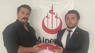 ALPEREN OCAKLARINDA BAŞKAN MANSUR BEBEKOĞLU GÖREVİ DEVRETTİ